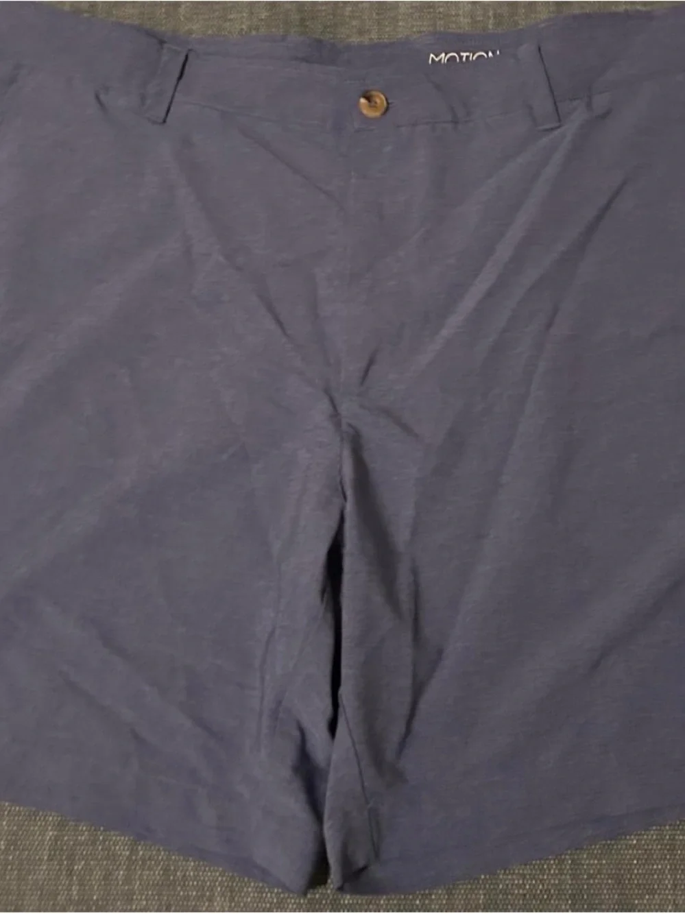 crown & ivy Men's Indigo Flat-Front Performance Shorts